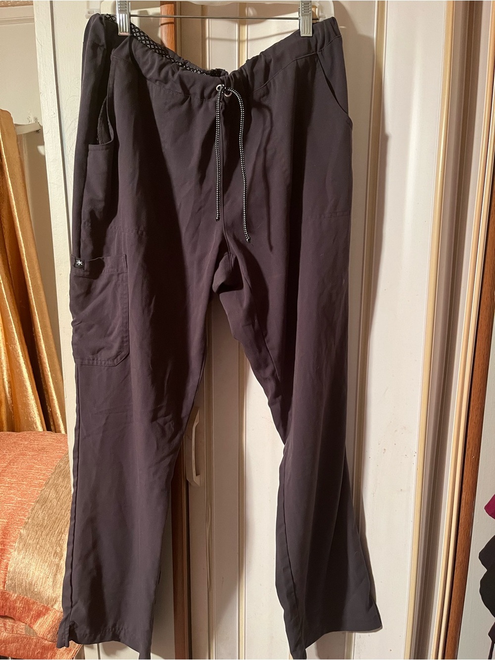 Women's scrub Drawstring Jogger Pants beyond scrubs grey size medium